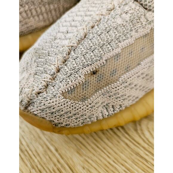 Adidas Yeezy Boost 350 V2 Synth Non-Reflective Mens Size US 11 UK 10.5 FV5578 - Picture 10 of 12